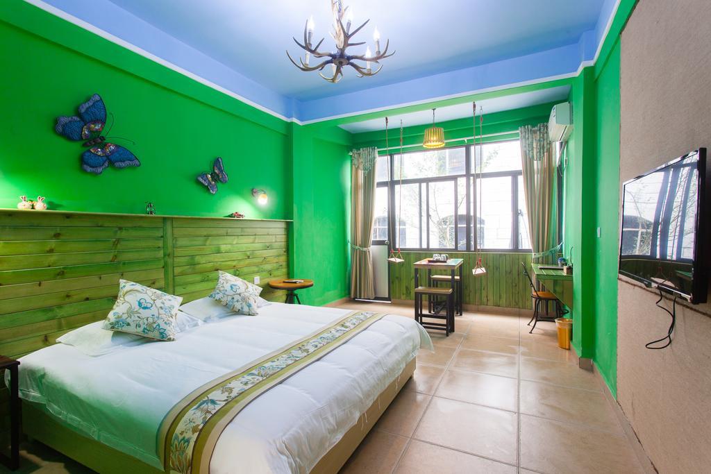 Haikou Time Inn Theme Hotel Стая снимка