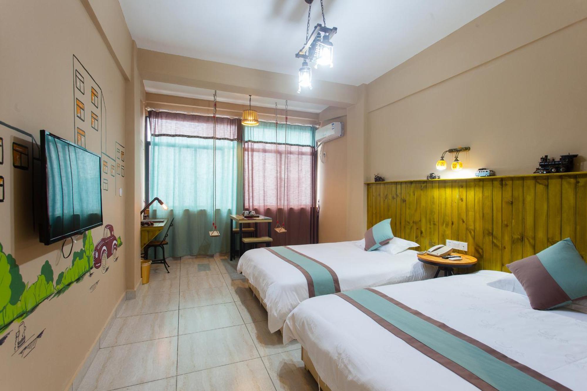 Haikou Time Inn Theme Hotel Екстериор снимка